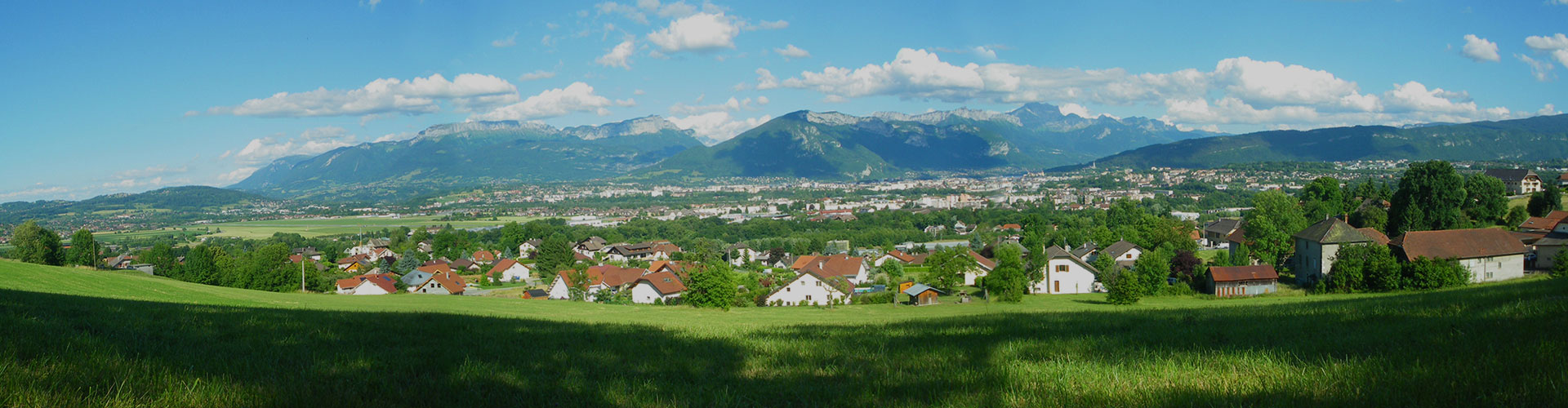 Landmark photograph of France