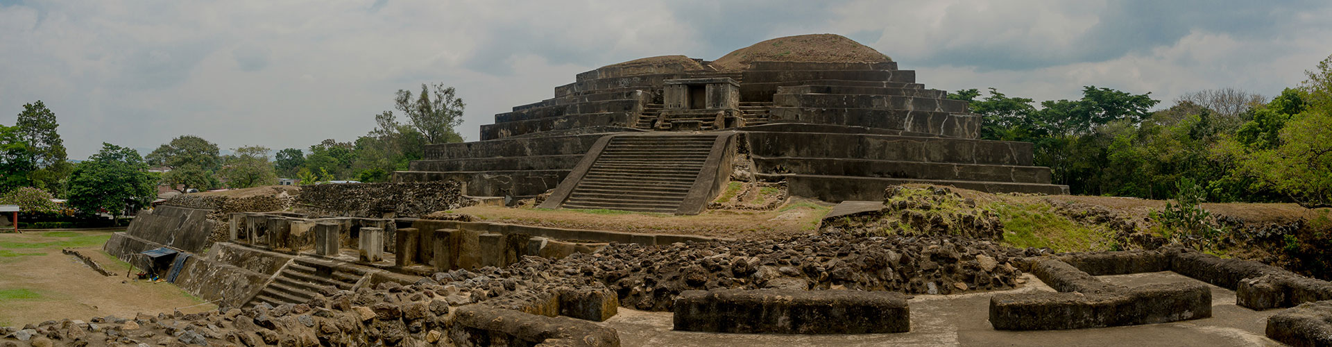 Landmark photograph of El Salvador